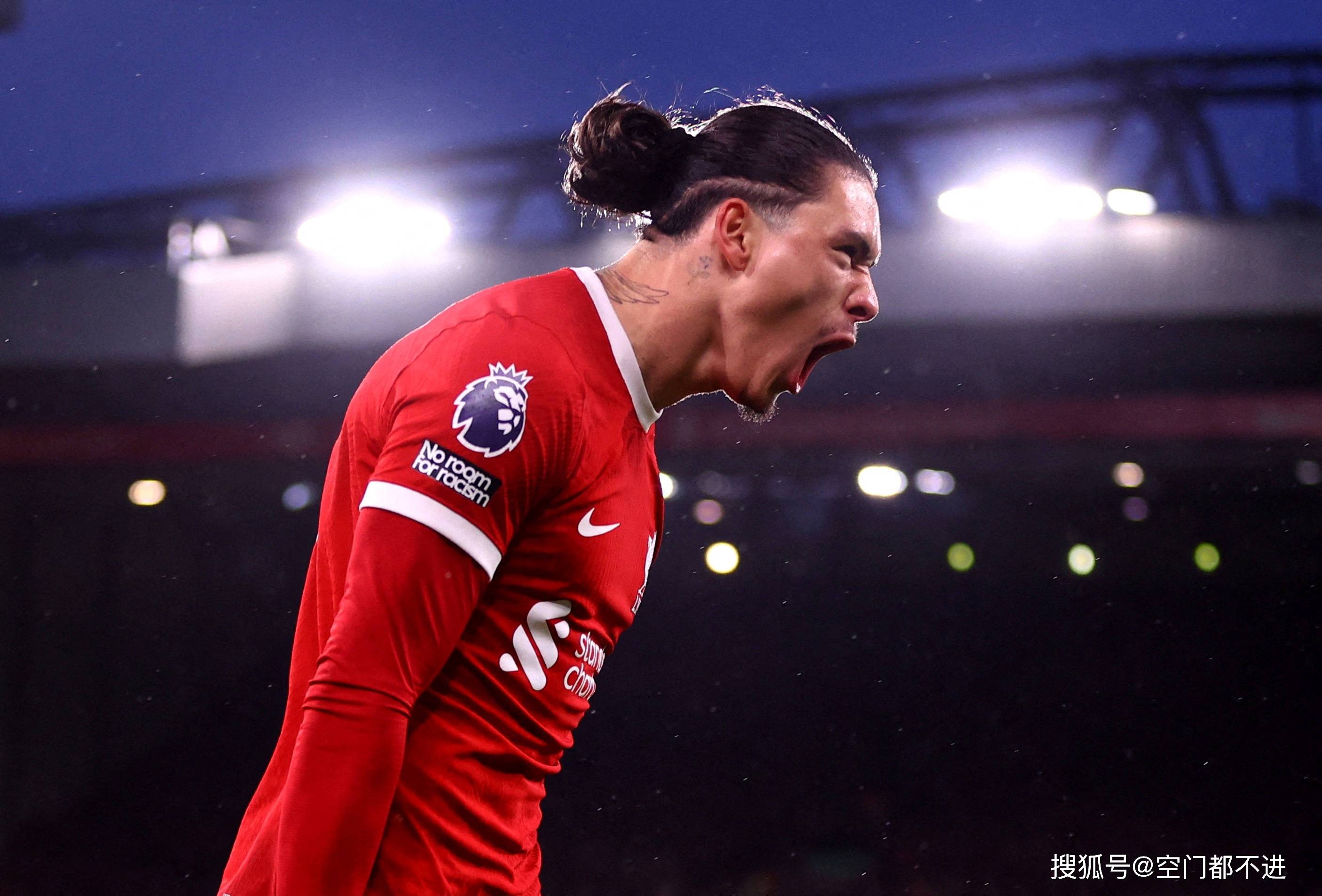 利物浦士气低迷,连续三场比赛未尝胜绩 利物浦士气低迷,连续三场比赛未尝胜绩