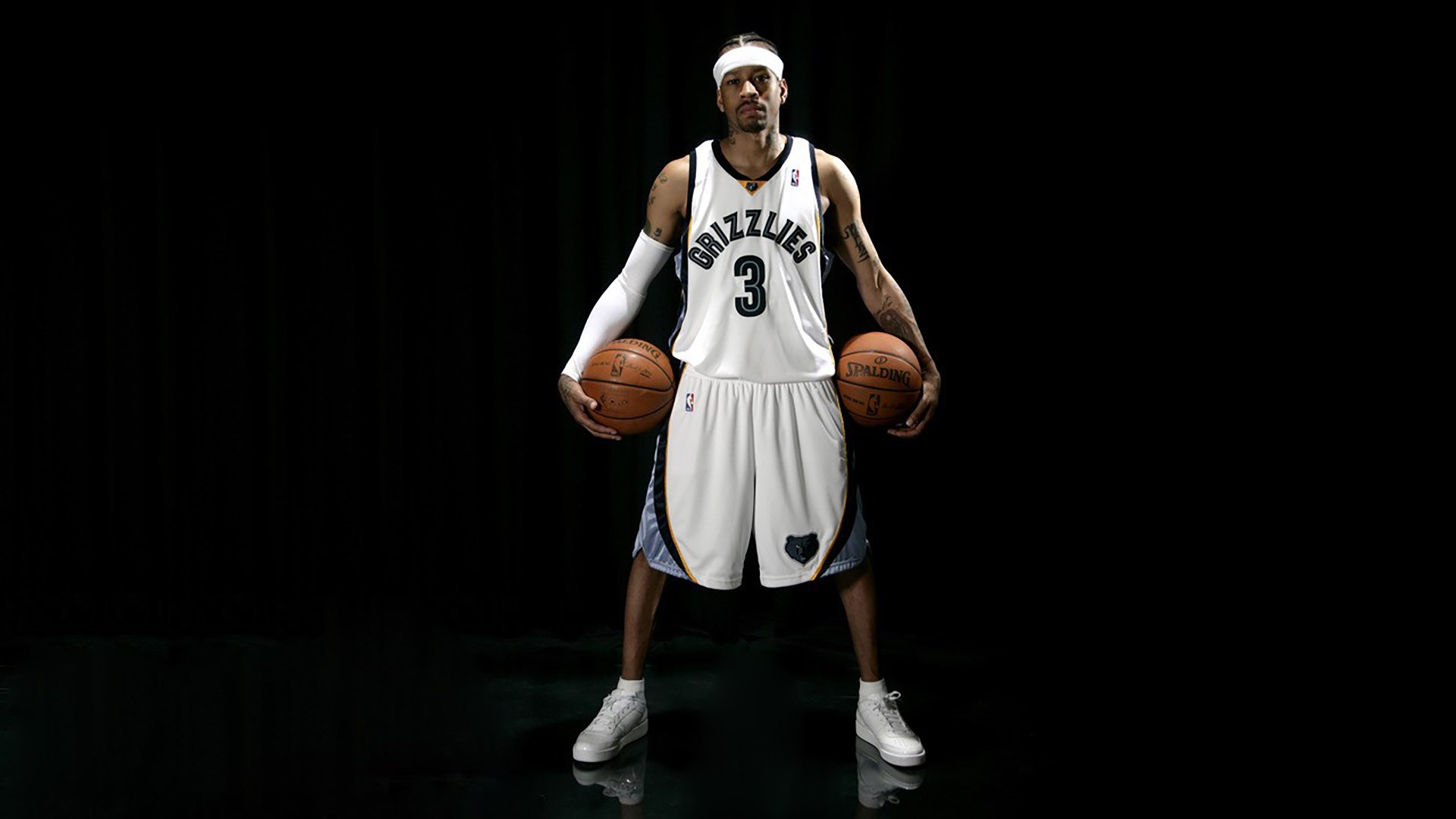 不可复制的暴力美学，锡安·威廉姆森撕裂防守，宣告小球时代的逆行者已降临