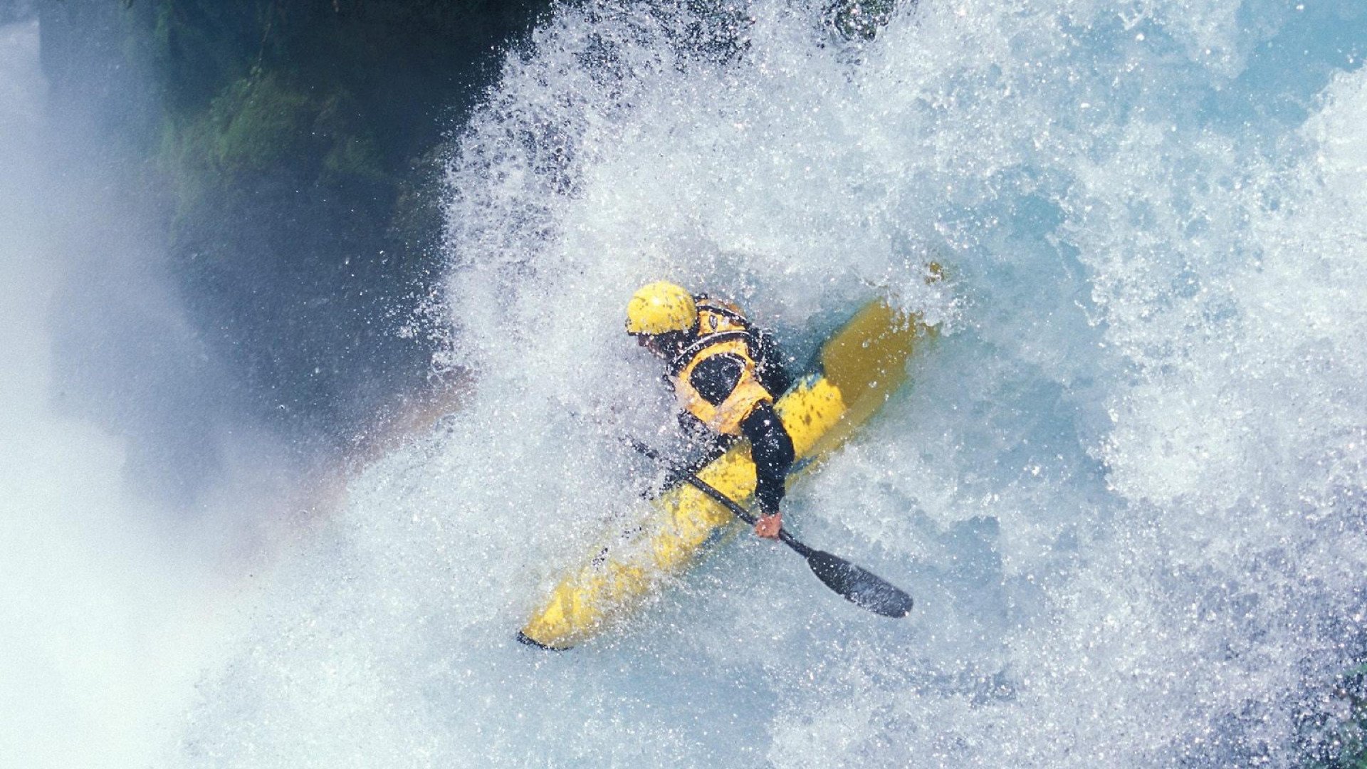 断崖之战，巴斯克雄狮噬伤卫冕冠军，塞维利亚欧冠之路遭遇雪崩