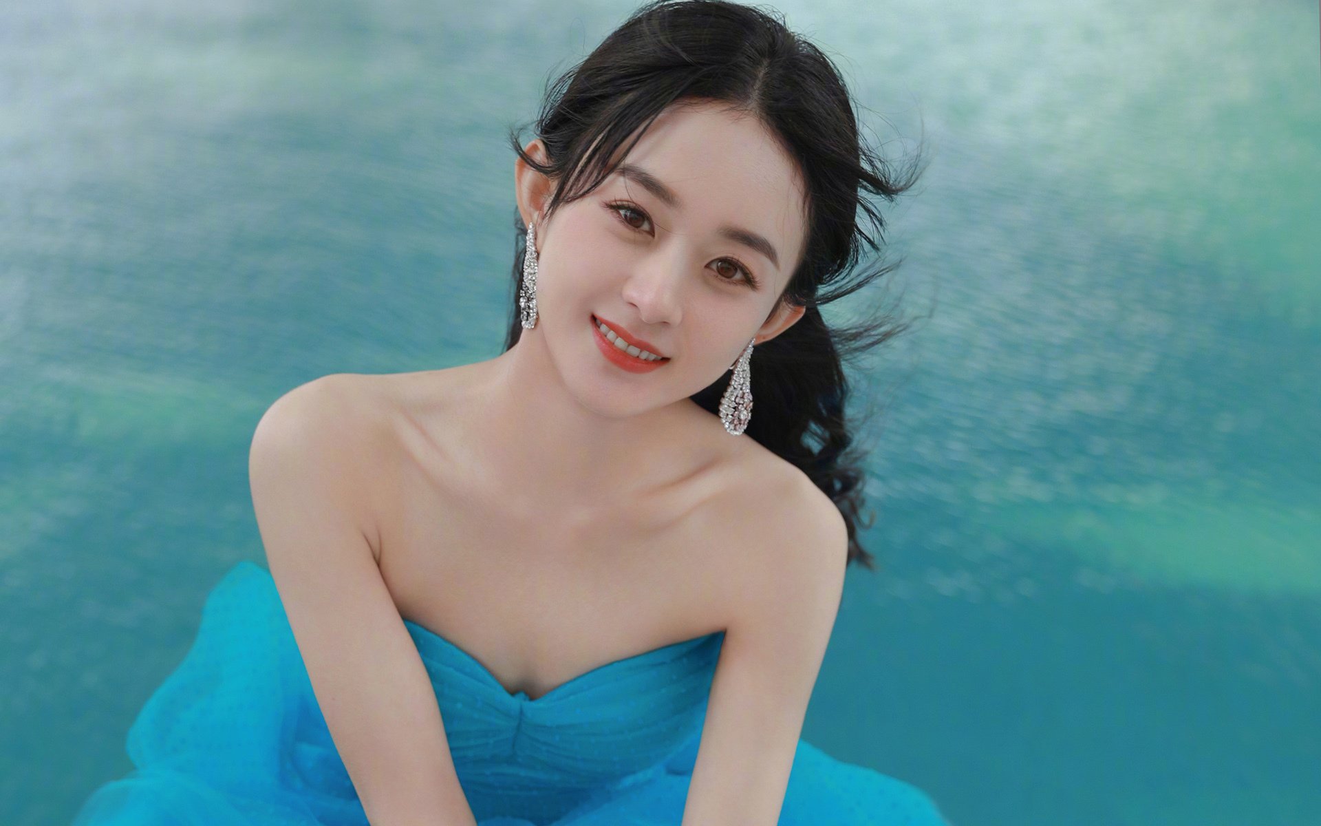 当足球先生降临篮球场，本泽马跨界的奇幻之夜